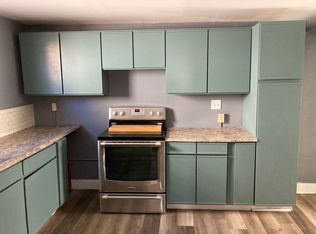 8 Crystal St #A, Lenox, MA 01240
