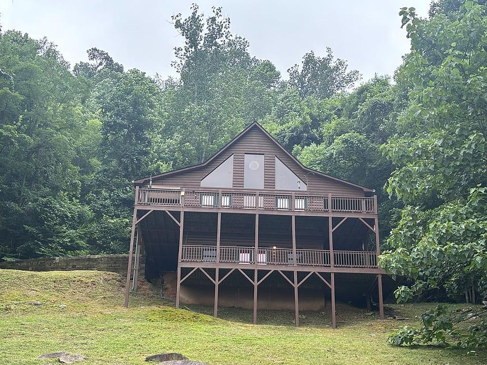 1st image of 380 Buck Ridge Dr