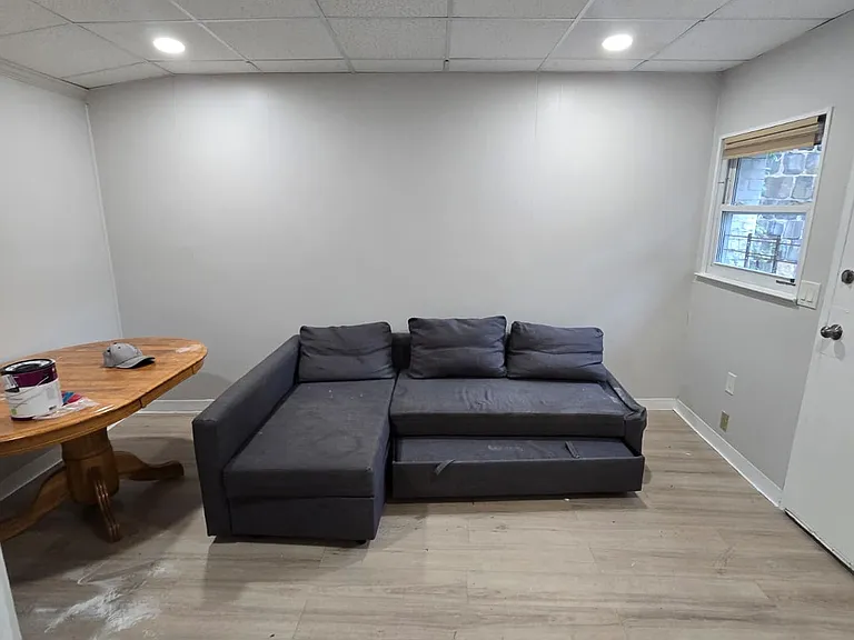 485 Lakeside Ave #1R — Photo 1