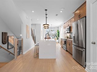 5028 Beirut Dr, Charlotte, NC 28217