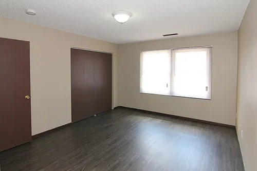 2 Bedroom Townhomes Photo 1