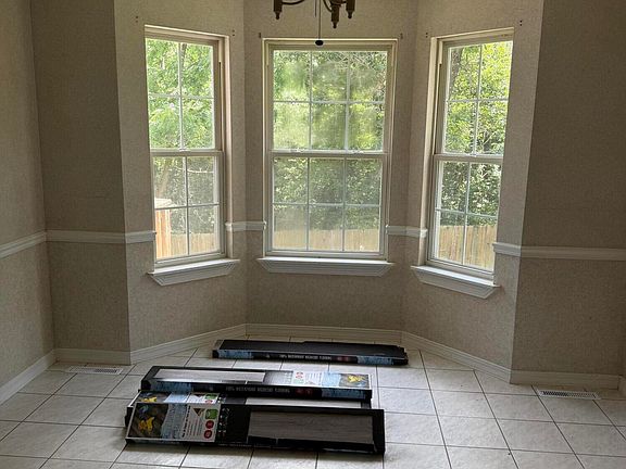 5th image of 3510 Browning Avenue