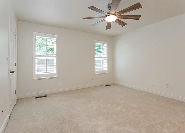 220 Konawa Ln — Photo 9