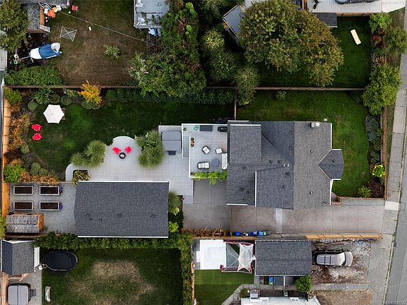 4th image of 2051 Hampshire Rd