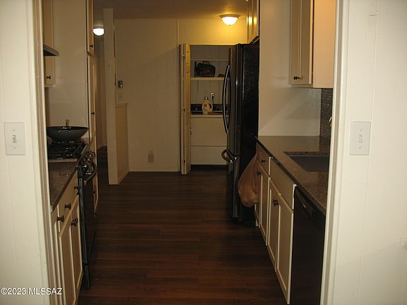 4th image of 5396 W Flying West St