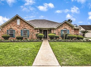 2705 Janet Ct, Pearland, TX 77581