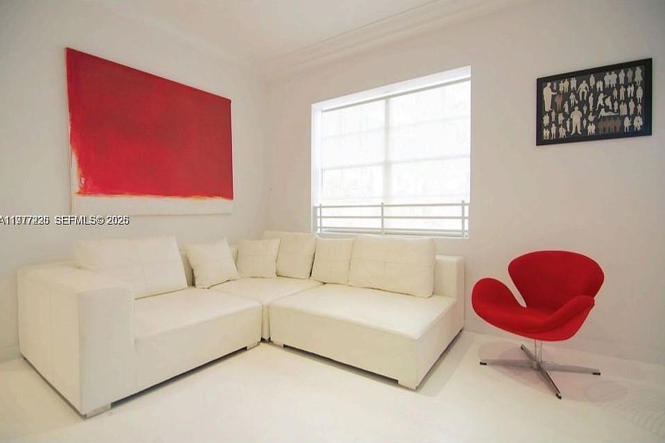 1st image of 130 3rd St APT 101