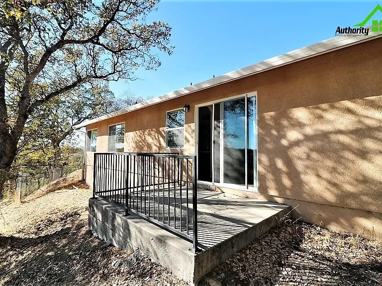 19531 Prospect Peak Ct #B — Photo 17