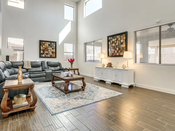 17547 W Eugene Ter #Id1545816p, Surprise, AZ 85388