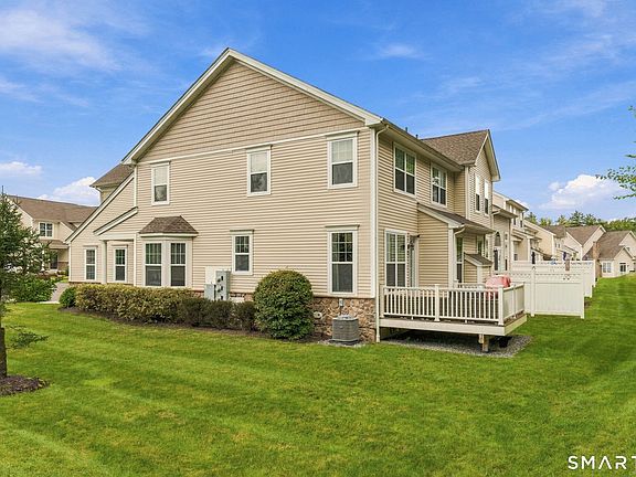 3rd image of 85 Ridgewood Drive #85