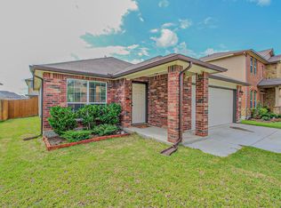 204 Flower Smith Ln, Jarrell, TX 76537