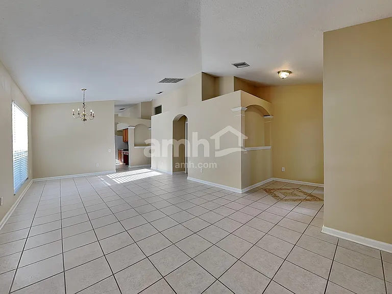11555 Misty Isle Ln — Photo 8