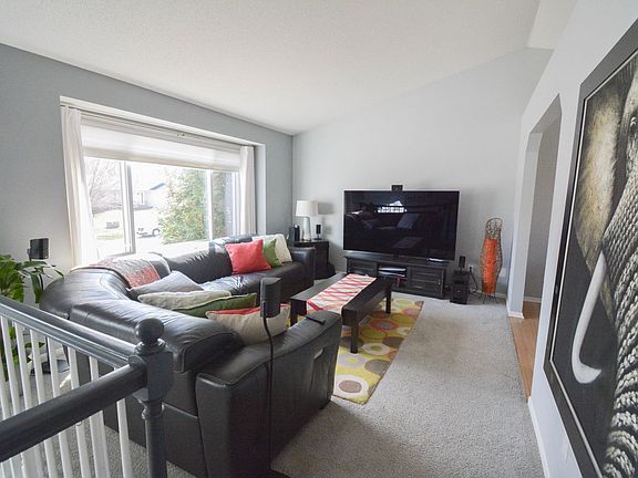 5th image of 445 43rd Ave NW