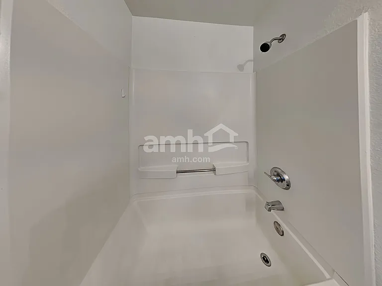 6159 S Avenue De La Chandelle — Photo 16