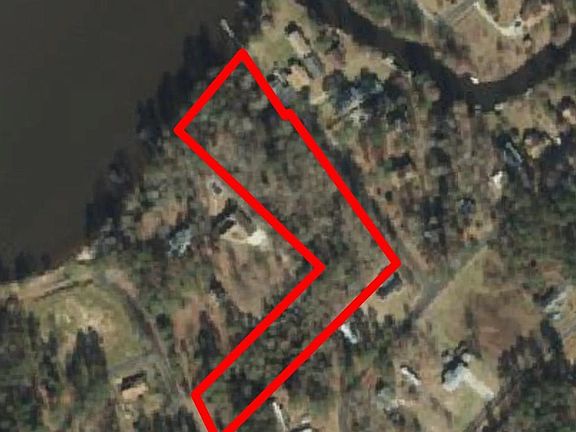 3rd image of 105 Bandon Rd
