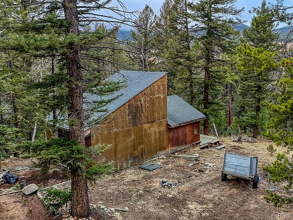 2nd image of 12096 Elk Trail Road