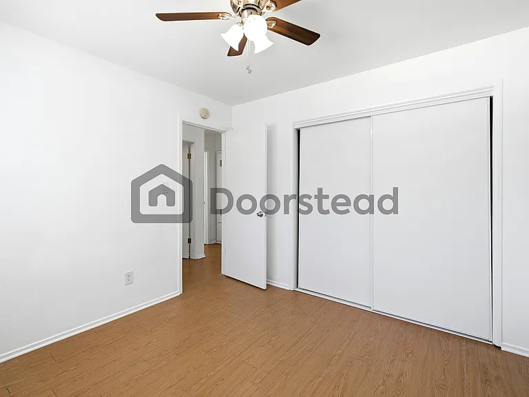 1710 Kenwood St #3 — Photo 18