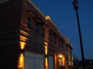 487 S Fretz Ave, Edmond, OK 73003