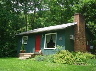 127 Valley Park Rd, Strasburg, VA 22657