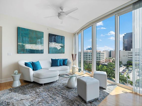 4th image of 333 Las Olas Way #1001