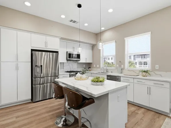 1709 Ironwood Ln, Milpitas, CA 95035