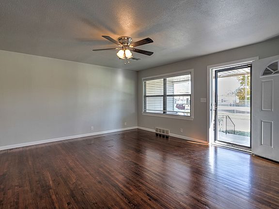 2nd image of 608 S Cedar St
