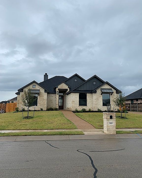 1st image of 10129 Braided Briar Ln