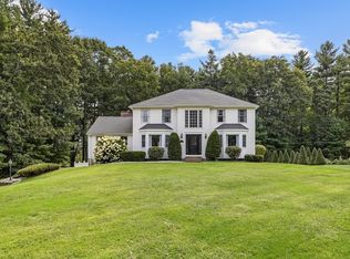 31 Sunset Dr, Dudley, MA 01571