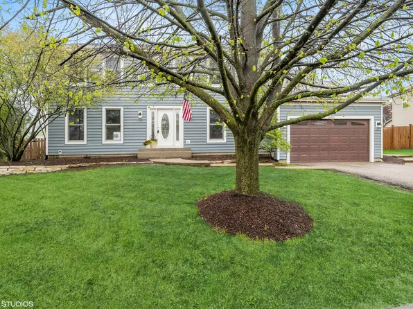 36931 N Deerview Dr, Lake Villa, IL 60046
