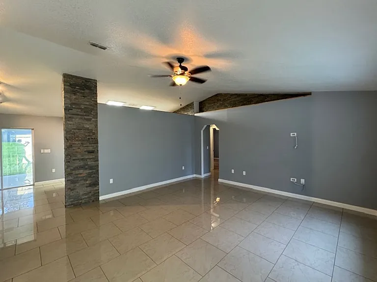 6760 Cherry Rd — Photo 4