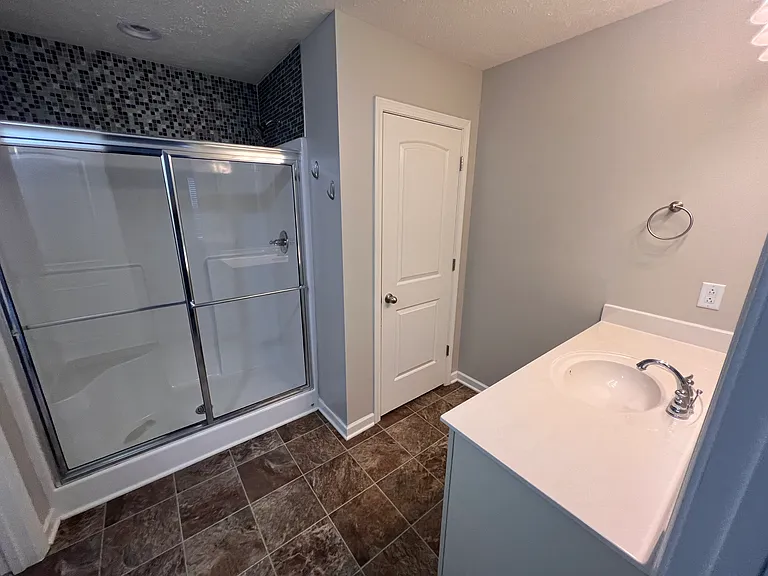 3338 Stormello Ln — Photo 10