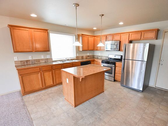 5th image of 1329 E 41st St
