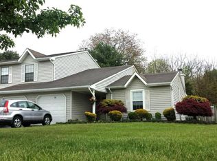96 Harbor Cir, Freehold, NJ 07728