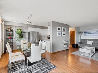 150 Park St W #812, Windsor, ON N9A 7A2