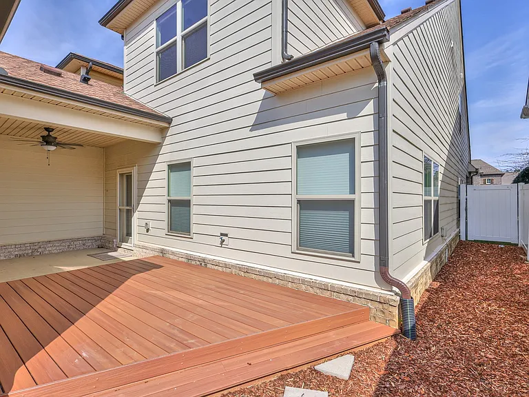 2240 Cason Ln — Photo 36