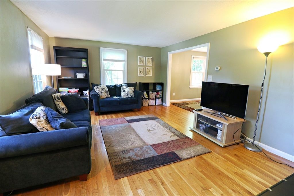 50 Sunset Dr, Milford, MA - View 5