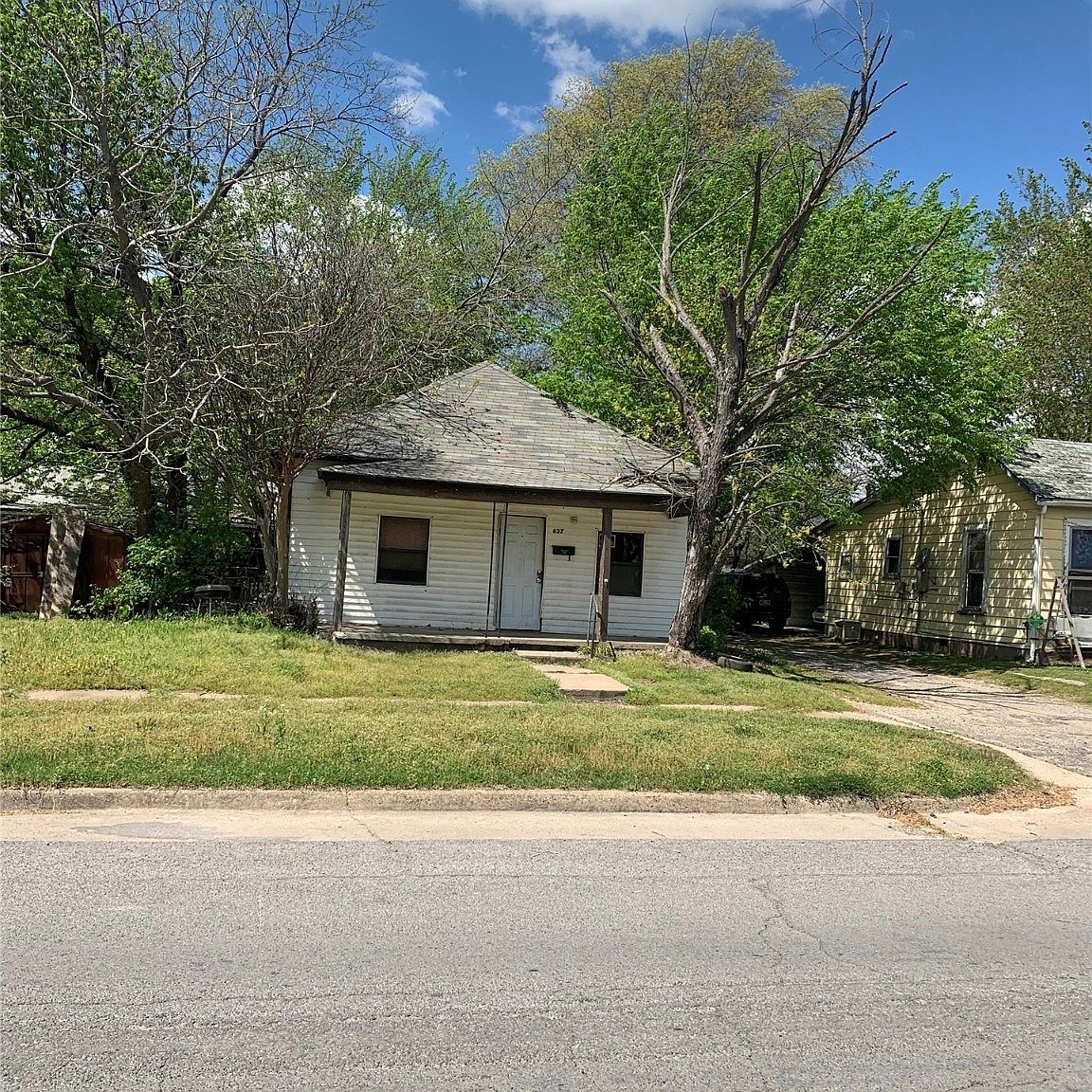 627 S B St, Muskogee, OK 74403 Zillow