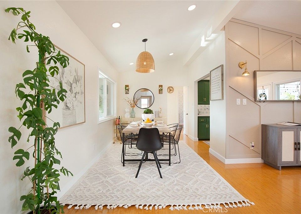 1st image of 13672 Palomar St