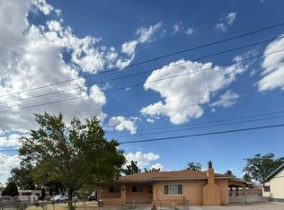 736 Kentucky St SE, Albuquerque, NM 87108