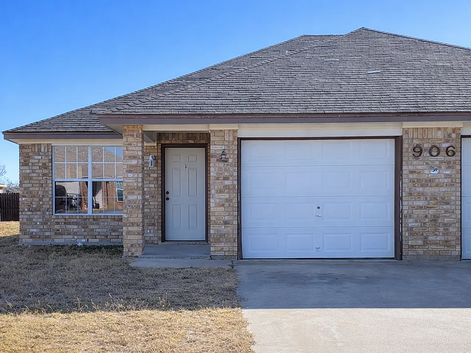 506 Primrose Dr