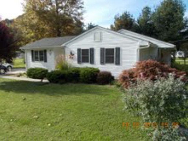 1st image of 20 Brookside Dr