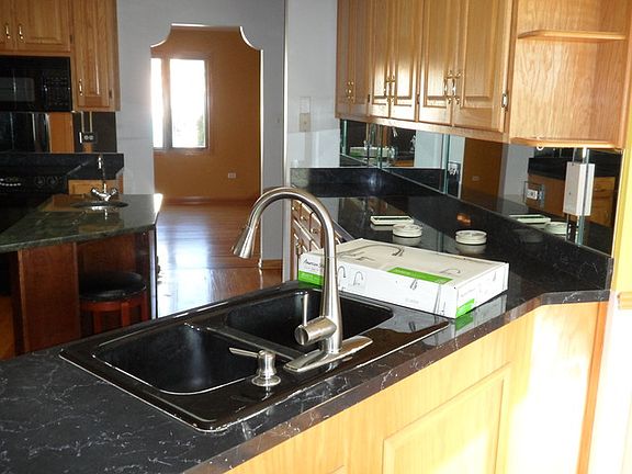 4th image of 18001 Flamingo Dr