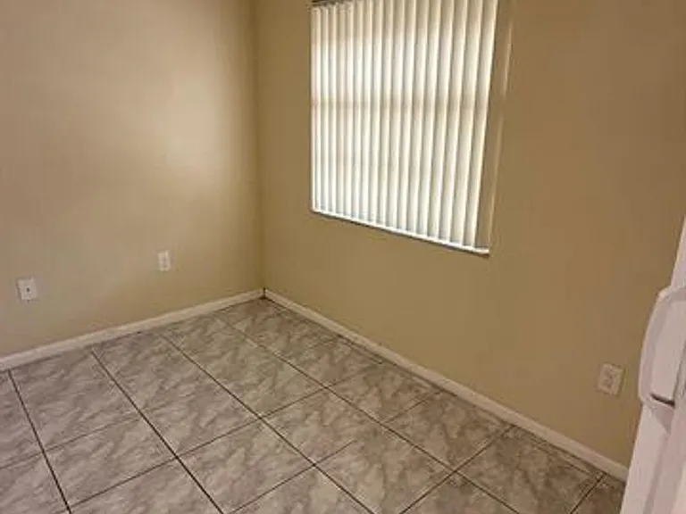 5232 SW 122nd Ter #Townhouse 5232 — Photo 12