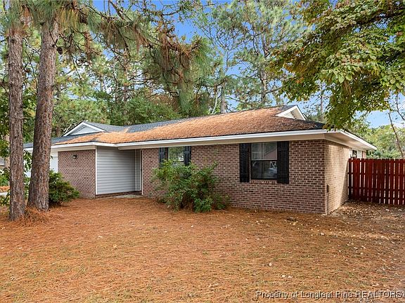 3rd image of 6809 Timbercroft Ln