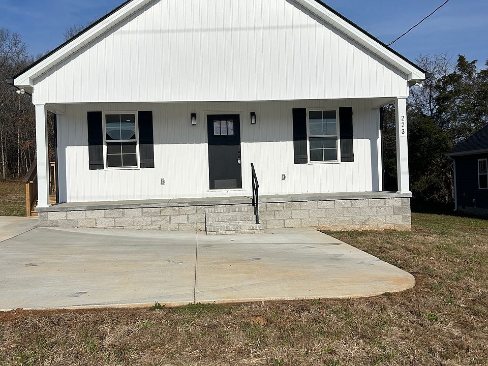 1st image of 223 Coney Island Dr