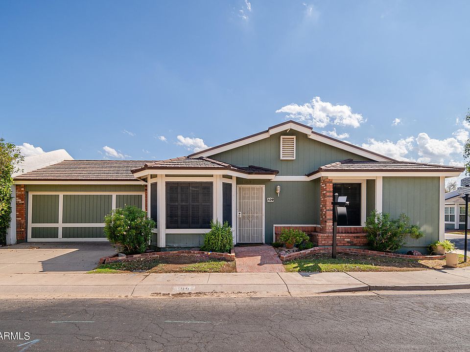 1st image of 109 E CAMPO BELLO Drive