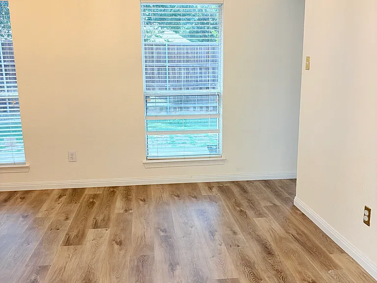 12500 Ark Rd — Photo 6