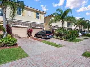 9472 SW Merlin Ct, Stuart, FL 34997