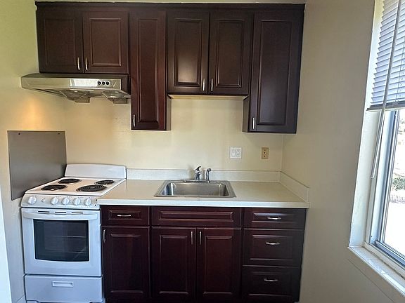 2nd image of 45 Oak Ave #201