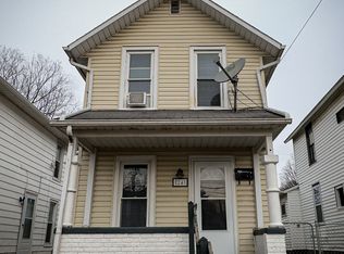 24 Jefferson St, Newark, OH 43055